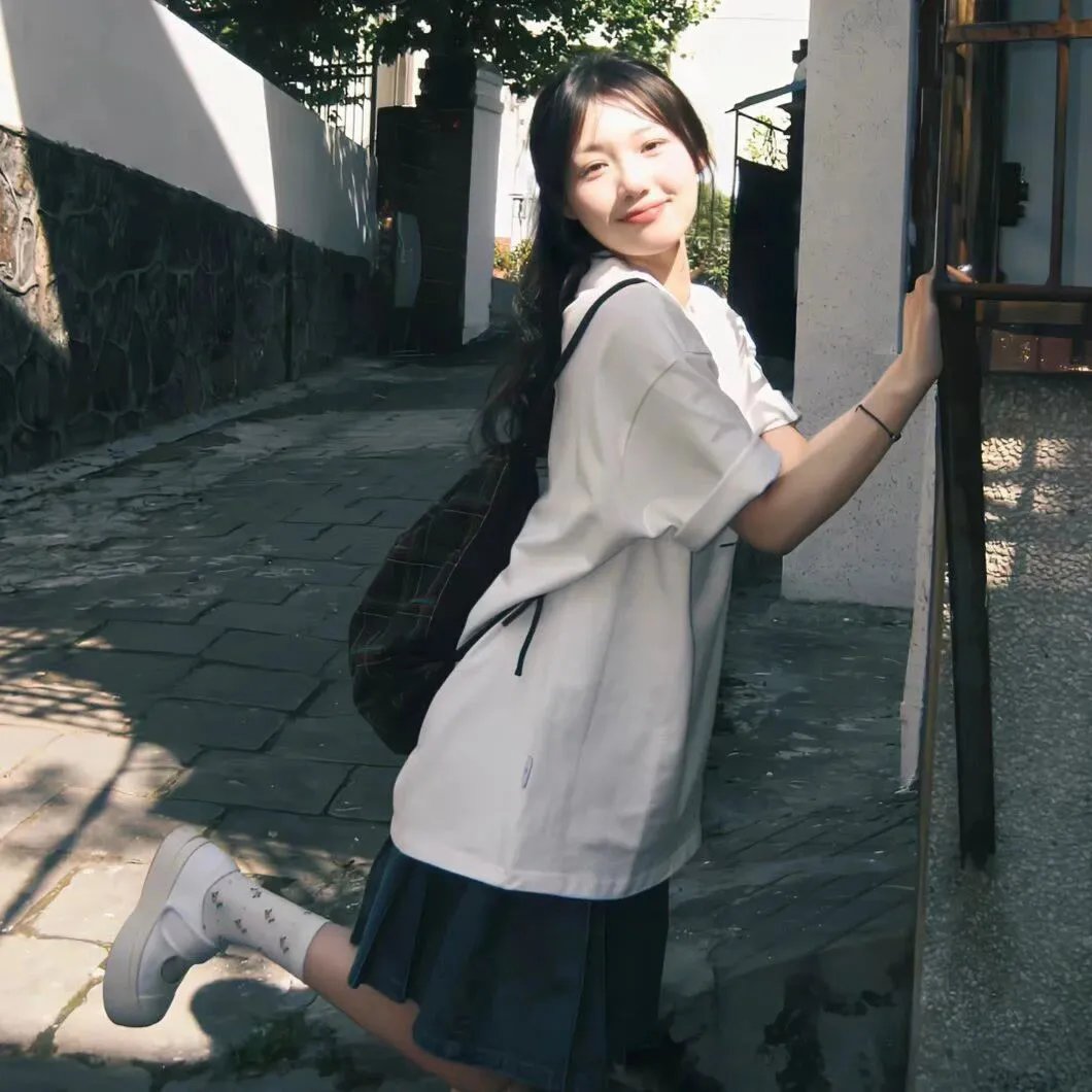 女导与强盗